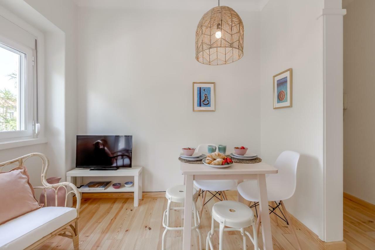 Sunny, Bright And Quiet Apartment, By Timecooler Lisboa Exteriér fotografie